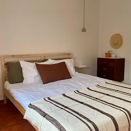 Casas Lentas Slow Living-obidos * Sobral (Leiria)