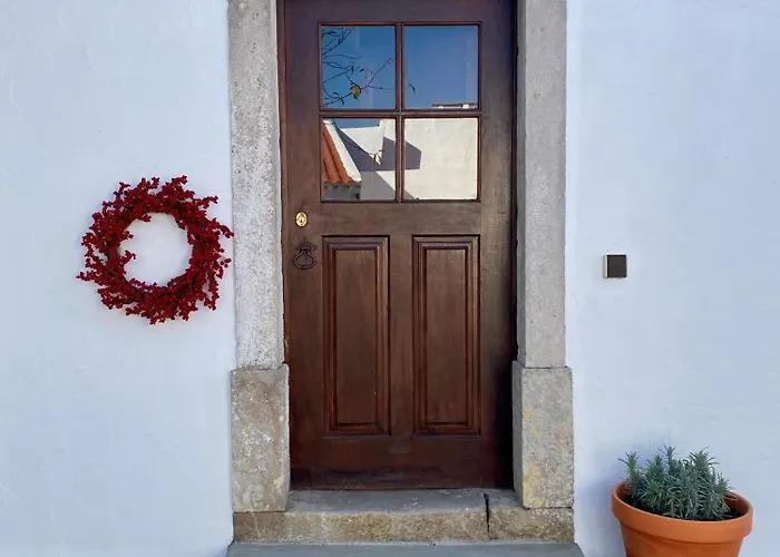 בית נופש Casas Lentas Slow Living-obidos *